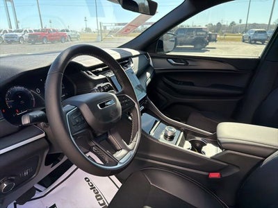 2025 Jeep Grand Cherokee GRAND CHEROKEE ALTITUDE 4X2