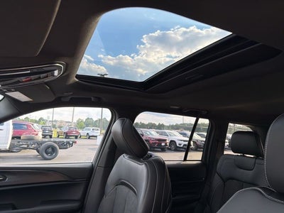 2025 Jeep Grand Cherokee GRAND CHEROKEE ALTITUDE X 4X2