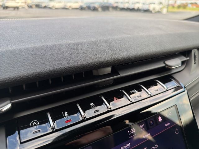 2025 Jeep Grand Cherokee GRAND CHEROKEE ALTITUDE X 4X2