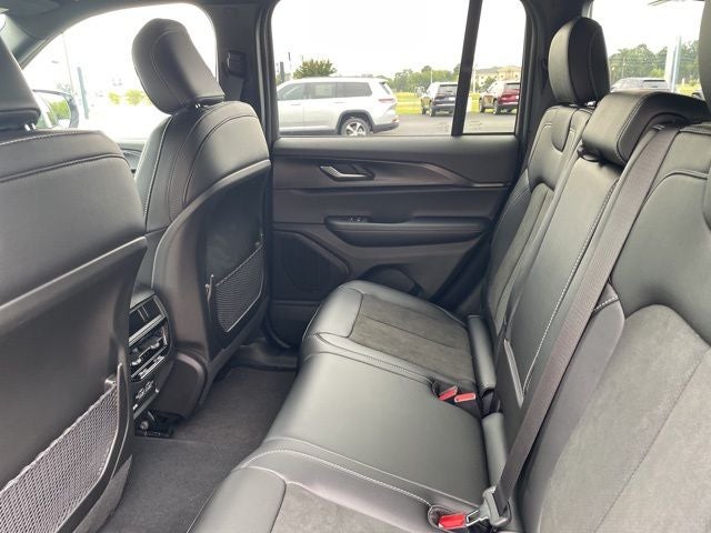 2025 Jeep Grand Cherokee GRAND CHEROKEE ALTITUDE X 4X2