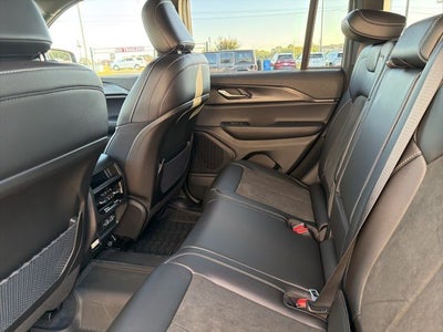 2025 Jeep Grand Cherokee GRAND CHEROKEE ALTITUDE X 4X2