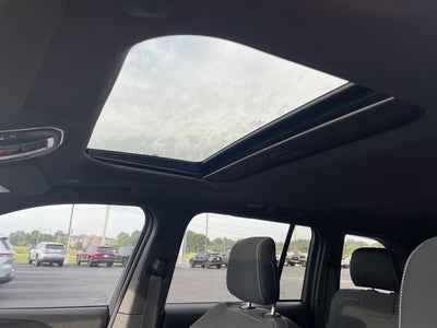 2025 Jeep Grand Cherokee GRAND CHEROKEE LAREDO X 4X2