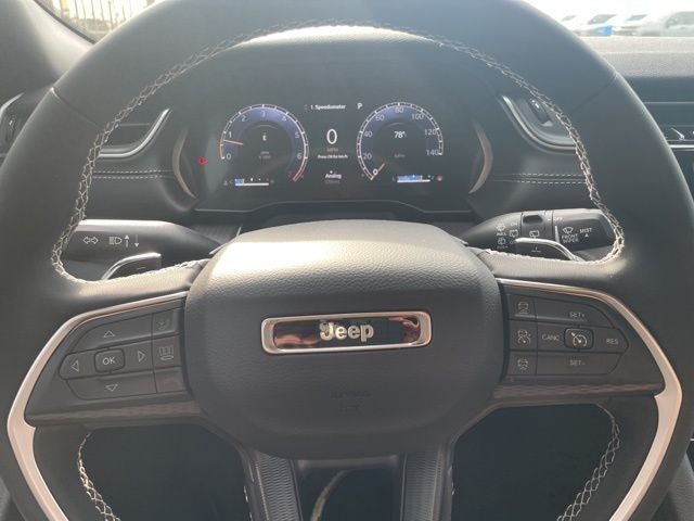 2025 Jeep Grand Cherokee GRAND CHEROKEE LAREDO X 4X2