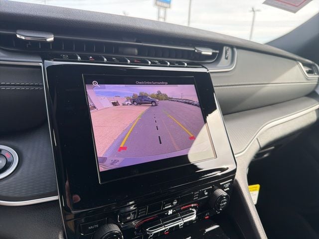 2025 Jeep Grand Cherokee GRAND CHEROKEE ALTITUDE 4X2