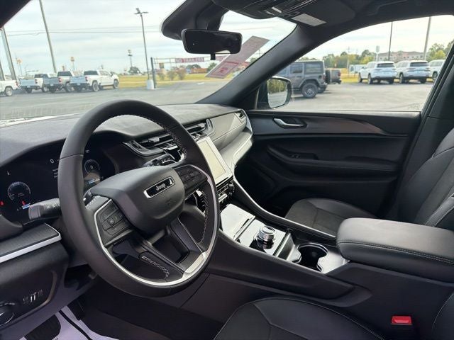 2025 Jeep Grand Cherokee GRAND CHEROKEE ALTITUDE 4X2