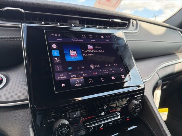 2025 Jeep Grand Cherokee GRAND CHEROKEE ALTITUDE 4X2