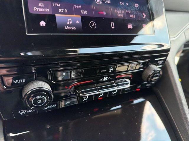 2025 Jeep Grand Cherokee GRAND CHEROKEE ALTITUDE 4X2