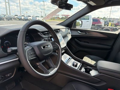 2025 Jeep Grand Cherokee GRAND CHEROKEE ALTITUDE 4X2