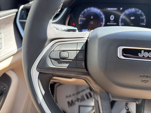 2025 Jeep Grand Cherokee GRAND CHEROKEE LIMITED 4X2