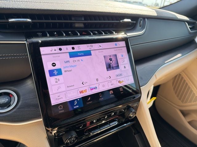 2025 Jeep Grand Cherokee GRAND CHEROKEE LIMITED 4X2