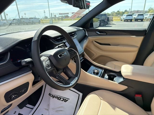 2025 Jeep Grand Cherokee GRAND CHEROKEE LIMITED 4X2