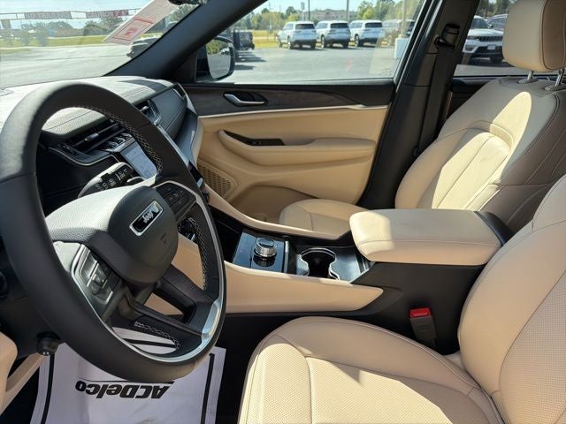 2025 Jeep Grand Cherokee GRAND CHEROKEE LIMITED 4X2