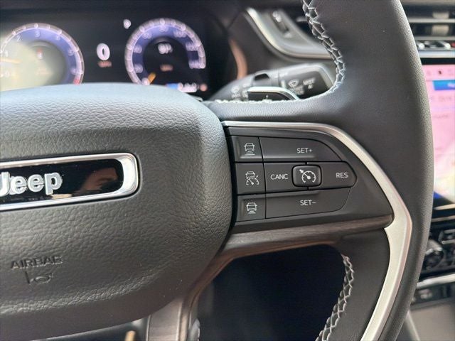 2025 Jeep Grand Cherokee GRAND CHEROKEE LIMITED 4X2