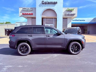 2026 Jeep Grand Cherokee GRAND CHEROKEE LAREDO ALTITUDE 4X4