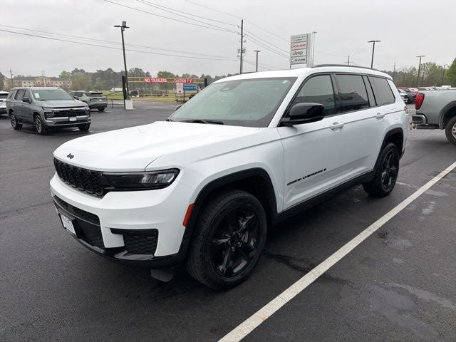 2023 Jeep Grand Cherokee L Altitude 4x2