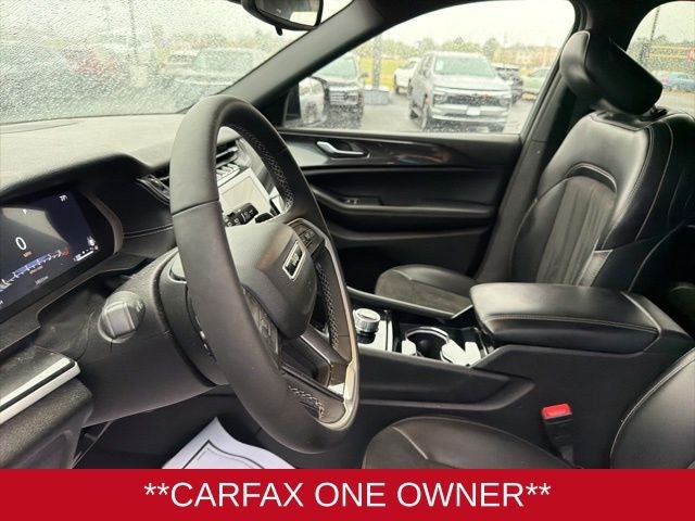 2023 Jeep Grand Cherokee L Altitude 4x2