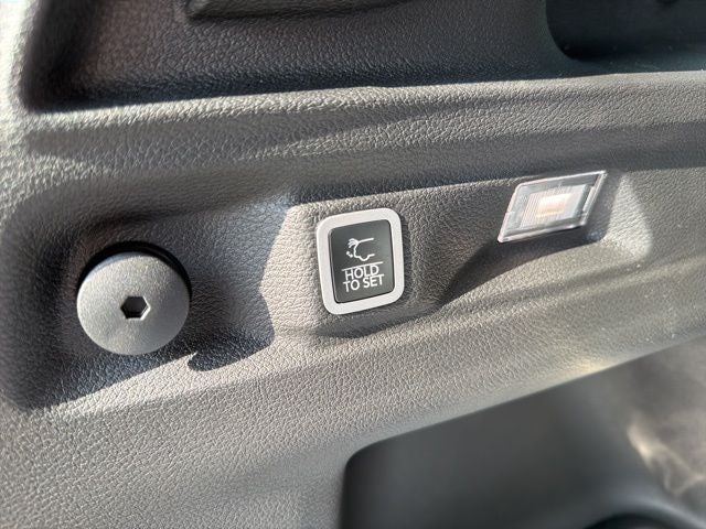 2026 Jeep Grand Cherokee GRAND CHEROKEE L LAREDO ALTITUDE 4X2