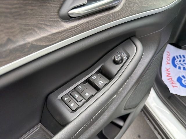 2026 Jeep Grand Cherokee GRAND CHEROKEE L LAREDO ALTITUDE 4X2