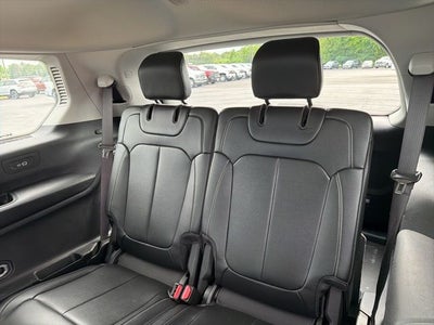 2023 Jeep Grand Cherokee L Limited 4x2