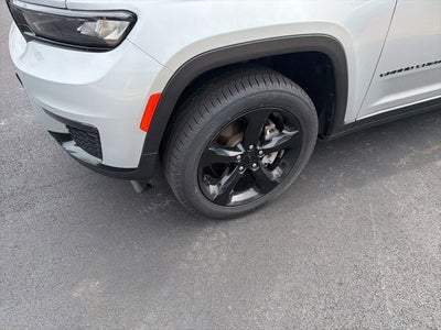 2023 Jeep Grand Cherokee L Limited 4x2