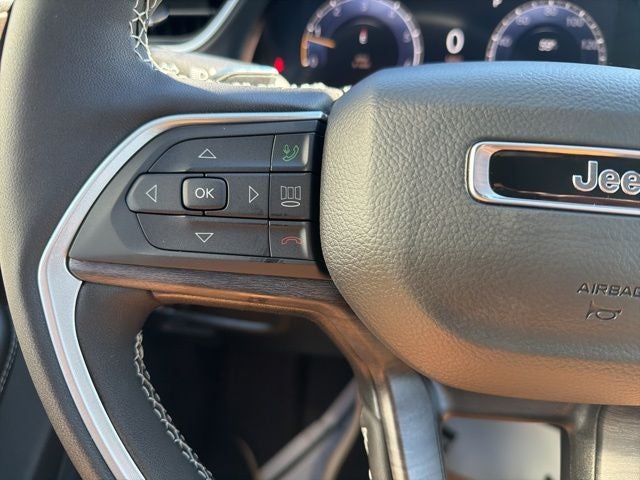 2025 Jeep Grand Cherokee GRAND CHEROKEE L LIMITED 4X2