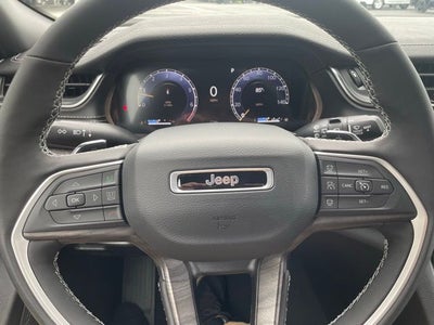 2025 Jeep Grand Cherokee GRAND CHEROKEE L LIMITED 4X2