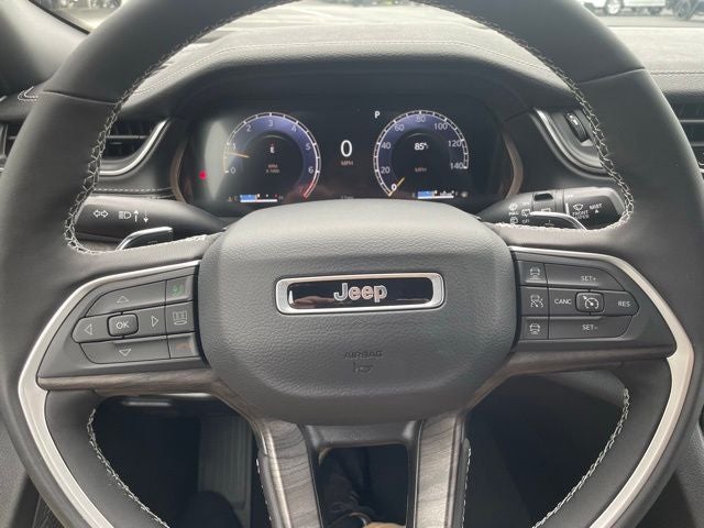 2025 Jeep Grand Cherokee GRAND CHEROKEE L LIMITED 4X2