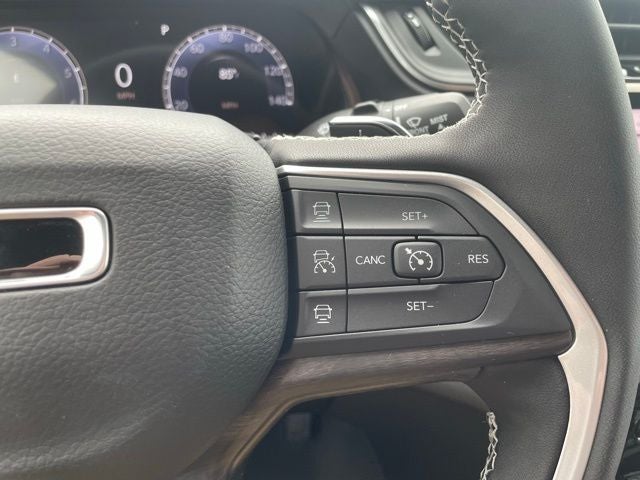 2025 Jeep Grand Cherokee GRAND CHEROKEE L LIMITED 4X2