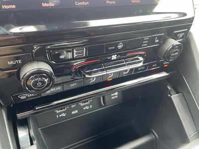 2025 Jeep Grand Cherokee GRAND CHEROKEE L LIMITED 4X2