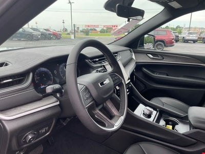 2025 Jeep Grand Cherokee GRAND CHEROKEE L LIMITED 4X2