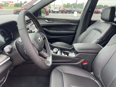 2025 Jeep Grand Cherokee GRAND CHEROKEE L LIMITED 4X2