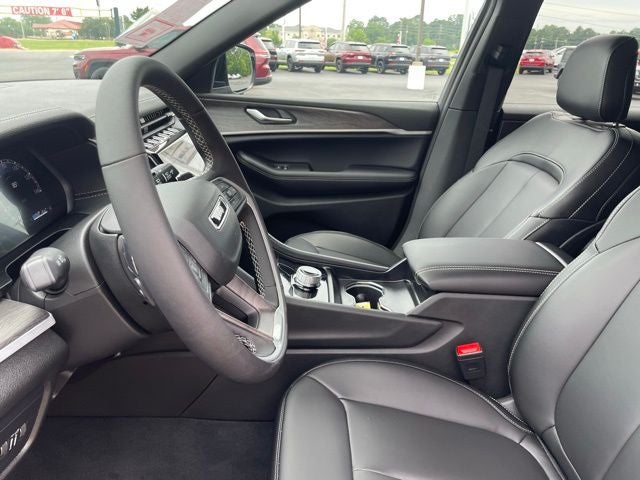 2025 Jeep Grand Cherokee GRAND CHEROKEE L LIMITED 4X2