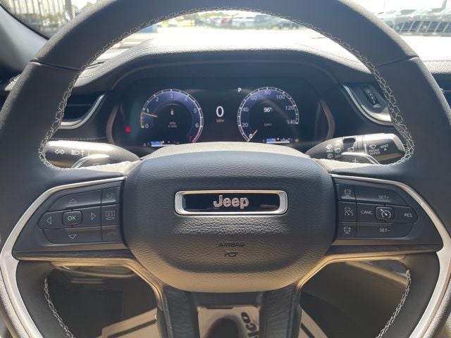 2025 Jeep Grand Cherokee GRAND CHEROKEE L LIMITED 4X2
