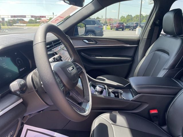 2025 Jeep Grand Cherokee GRAND CHEROKEE L LIMITED 4X2