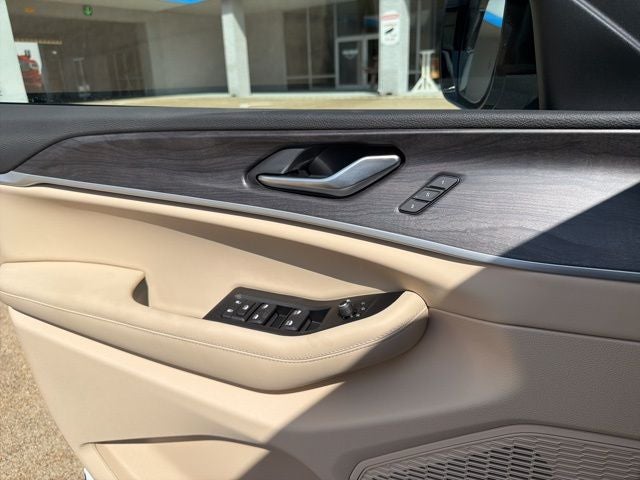 2025 Jeep Grand Cherokee GRAND CHEROKEE L LIMITED 4X2