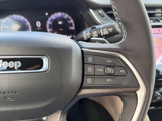 2025 Jeep Grand Cherokee GRAND CHEROKEE L LIMITED 4X2