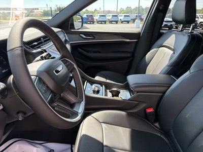 2025 Jeep Grand Cherokee GRAND CHEROKEE L LIMITED 4X2