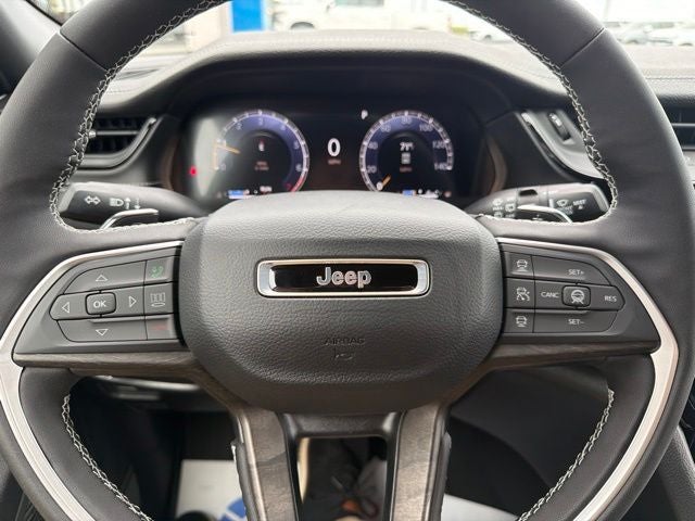 2026 Jeep Grand Cherokee GRAND CHEROKEE L LAREDO ALTITUDE 4X4