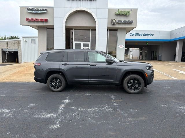 2026 Jeep Grand Cherokee GRAND CHEROKEE L LAREDO ALTITUDE 4X4
