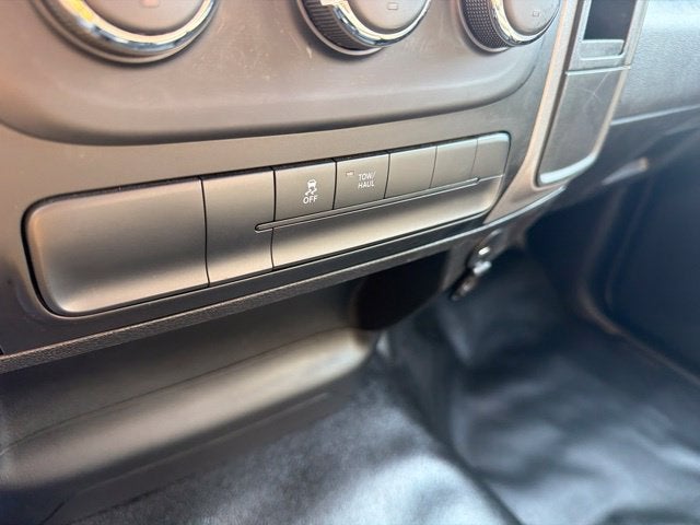 2022 RAM 1500 Classic Tradesman Quad Cab 4x2 6'4' Box
