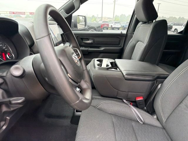 2026 RAM 1500 Express Quad Cab 4x2 6'4' Box