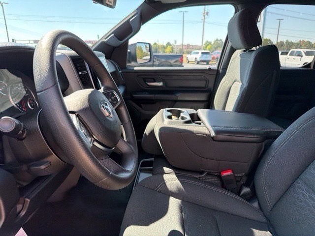 2027 RAM Ram 1500 RAM 1500 EXPRESS QUAD CAB 4X2 6'4' BOX