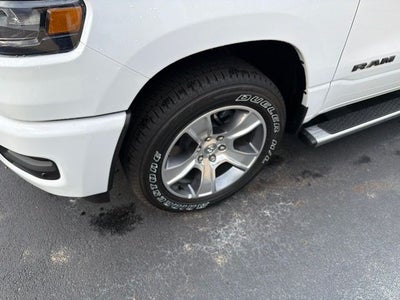 2026 RAM 1500 RAM 1500 EXPRESS QUAD CAB 4X2 6'4' BOX