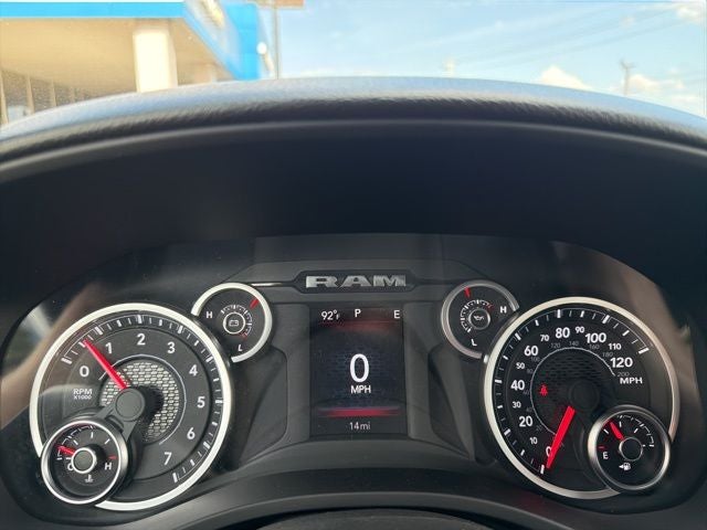 2026 RAM Ram 1500 RAM 1500 EXPRESS CREW CAB 4X4 5'7' BOX