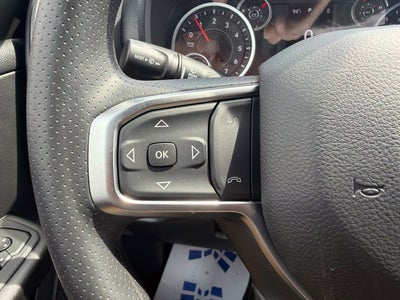 2027 RAM Ram 1500 RAM 1500 TRADESMAN CREW CAB 4X4 5'7' BOX