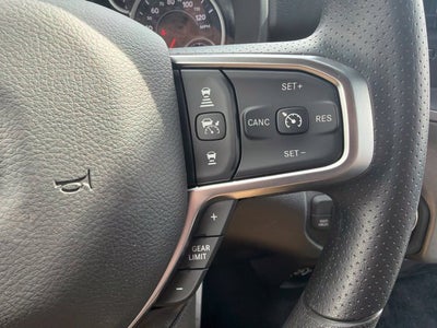 2027 RAM Ram 1500 RAM 1500 TRADESMAN CREW CAB 4X4 5'7' BOX