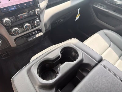 2027 RAM Ram 1500 RAM 1500 TRADESMAN CREW CAB 4X4 5'7' BOX