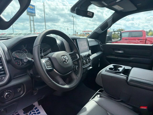 2027 RAM Ram 1500 RAM 1500 TRADESMAN CREW CAB 4X4 5'7' BOX