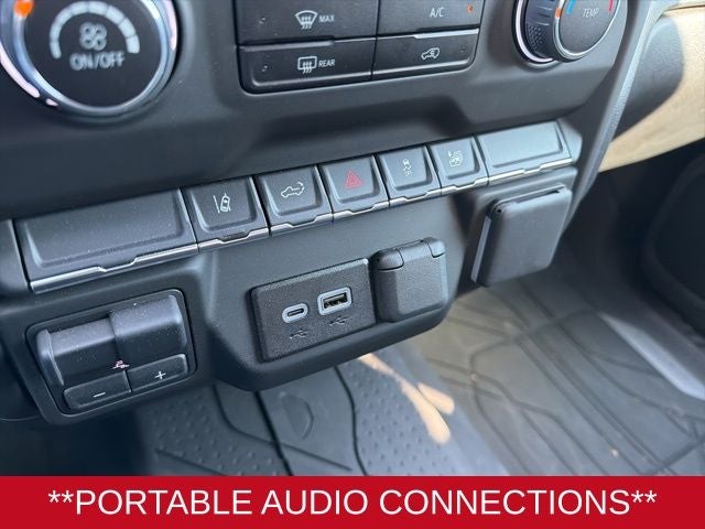 2025 Chevrolet Silverado 2500HD 4WD Crew Cab Standard Bed Custom