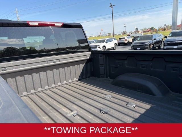 2025 Chevrolet Silverado 2500HD 4WD Crew Cab Standard Bed Custom